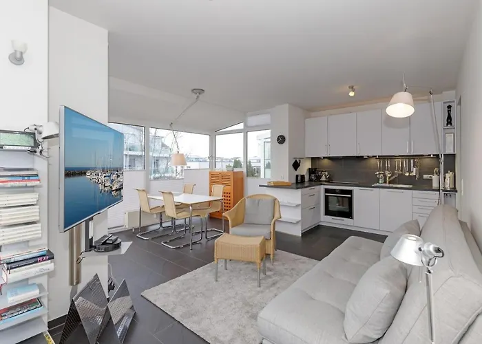 Residenz Am Yachthafen Apartment *